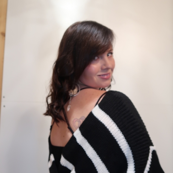 Striped Twist Knot Sweater - Picture 9 of 10